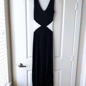 NWT Long Black & White Maxi Dress w/Side Slit